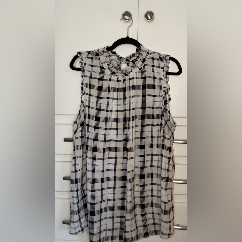 Torrid Size 2 Black & White Plaid Blouse with Ruffle Details